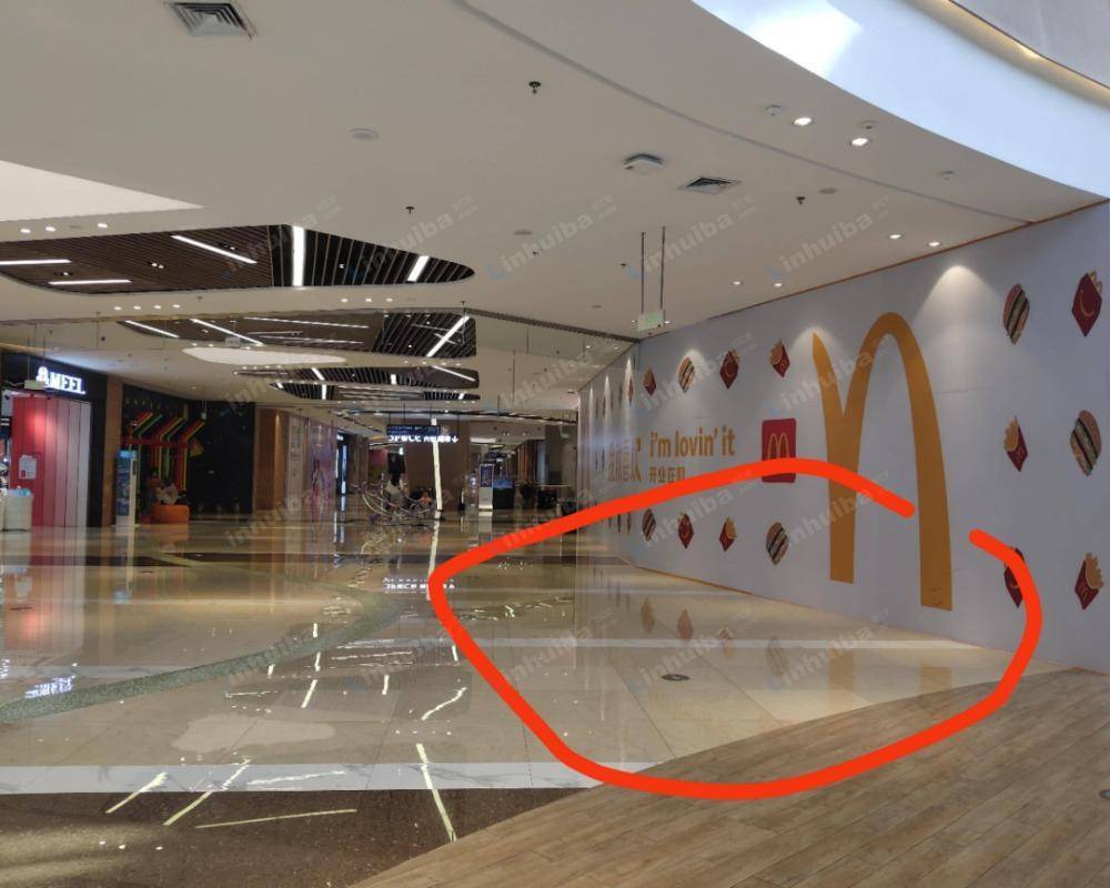吉安天虹购物中心城南店 - 一层连廊