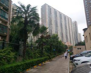 西安望庭国际 - 南门广场