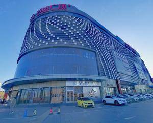 北京双桥万达广场 - 二层樊文花店铺前