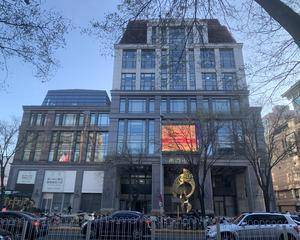 大堂前台空地处