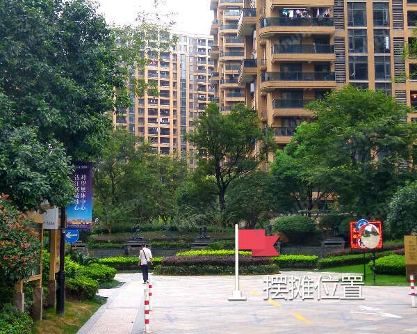 杭州万家星城 - 摆摊在南门