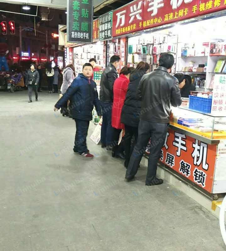 小上海步行街 - 周浦步行街1611弄，门面店铺两个