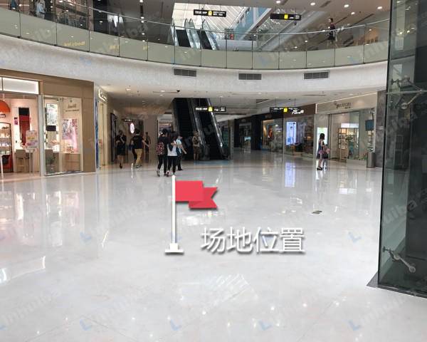 上海万达影院周浦万达广场店 - 广场正中厅
