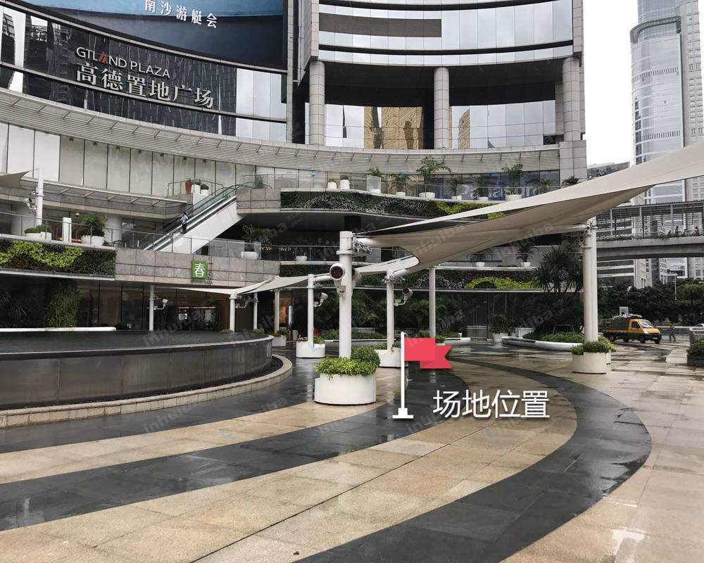 广州高德置地广场 - 春广场南门外广场