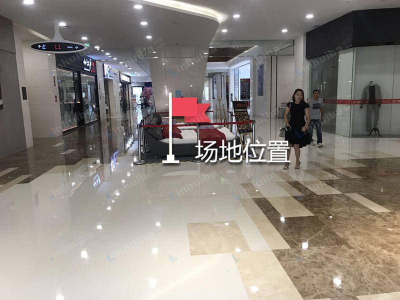 嘉兴万联购物中心 - 万联购物中心中庭侧方
