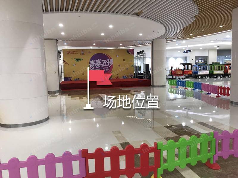 嘉兴万联购物中心 - 万联购物中心中心广场