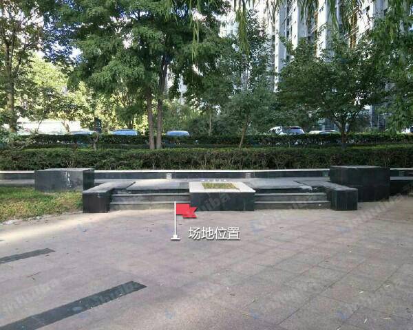 北京京汉旭城家园 - 健身广场器材南侧位置