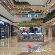 吾悦广场连廊区域