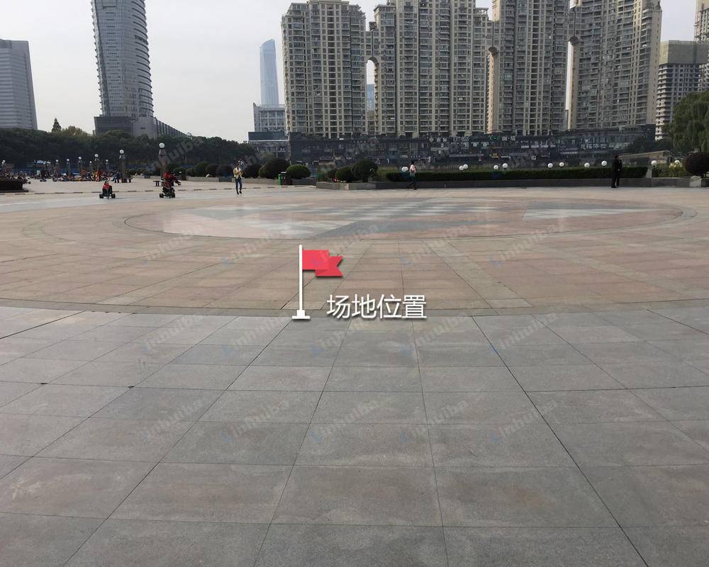 西北湖公园 - 公园管理处外广场