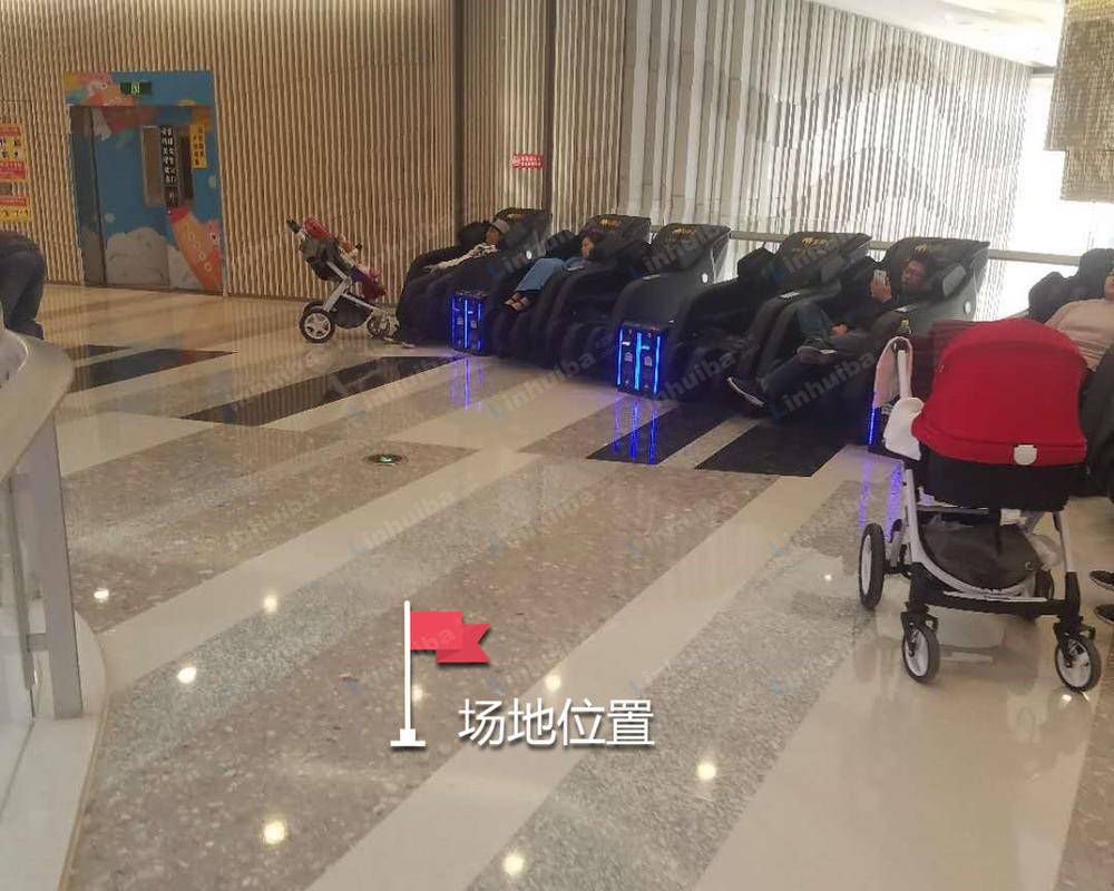 武汉越星汇维港购物中心 - 星汇维港购物中心五楼电梯口右侧