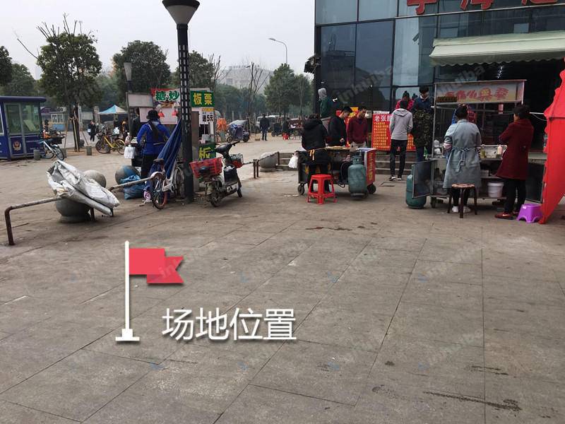 福星惠誉东澜岸商业街 - 福星惠誉东澜岸商业街南区入口处武交职学校侧门对面